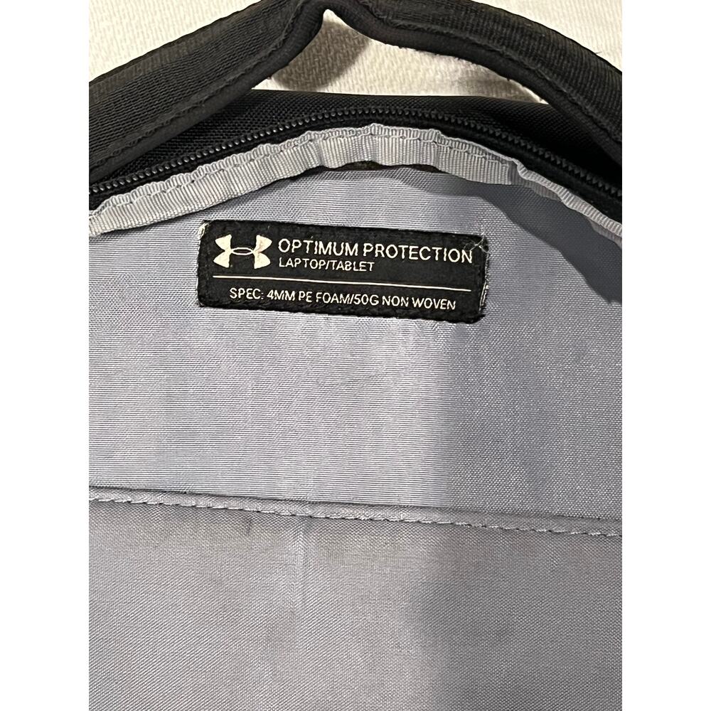 Under Armour Storm Padded Computer Backpack - Picture 5 of 5